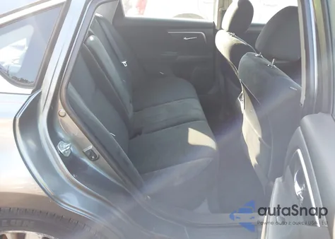 2015 Nissan Altima 2.5 Sv из США, поврежденный, VIN 1N4AL3AP7FC240085